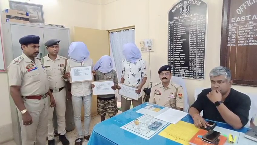 রাজধানীতে গ্রেপ্তার তিন চোর ,উদ্ধার চুরি যাওয়া সামগ্রী  