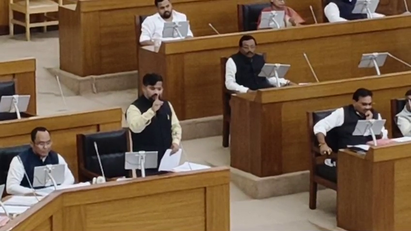 ,রাজ্যে গ্যাসের যোগান সন্তোষজনক -   খাদ্যমন্ত্রী সুশান্ত চৌধুরী