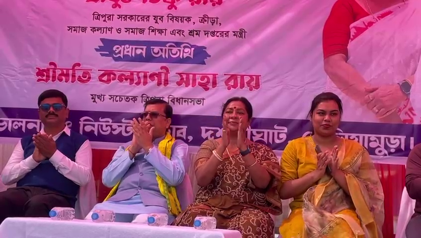 তেলিয়ামুড়ায় সুধাঙ্ক দাস স্মৃতি নকআউট টেনিস ক্রিকেট টুর্নামেন্টের জাঁকজমকপূর্ণ সূচনা