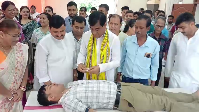 : রক্তদান জীবনের অন্যতম শ্রেষ্ঠ মানব ধর্ম -মেয়র :