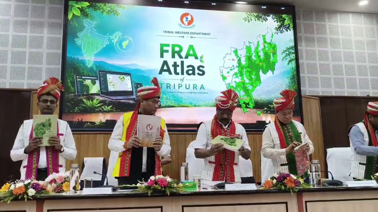 বৃহস্পতিবার রাজধানীর প্রজ্ঞা ভবনে জনজাতি গরিমা উৎসবের আয়োজন 