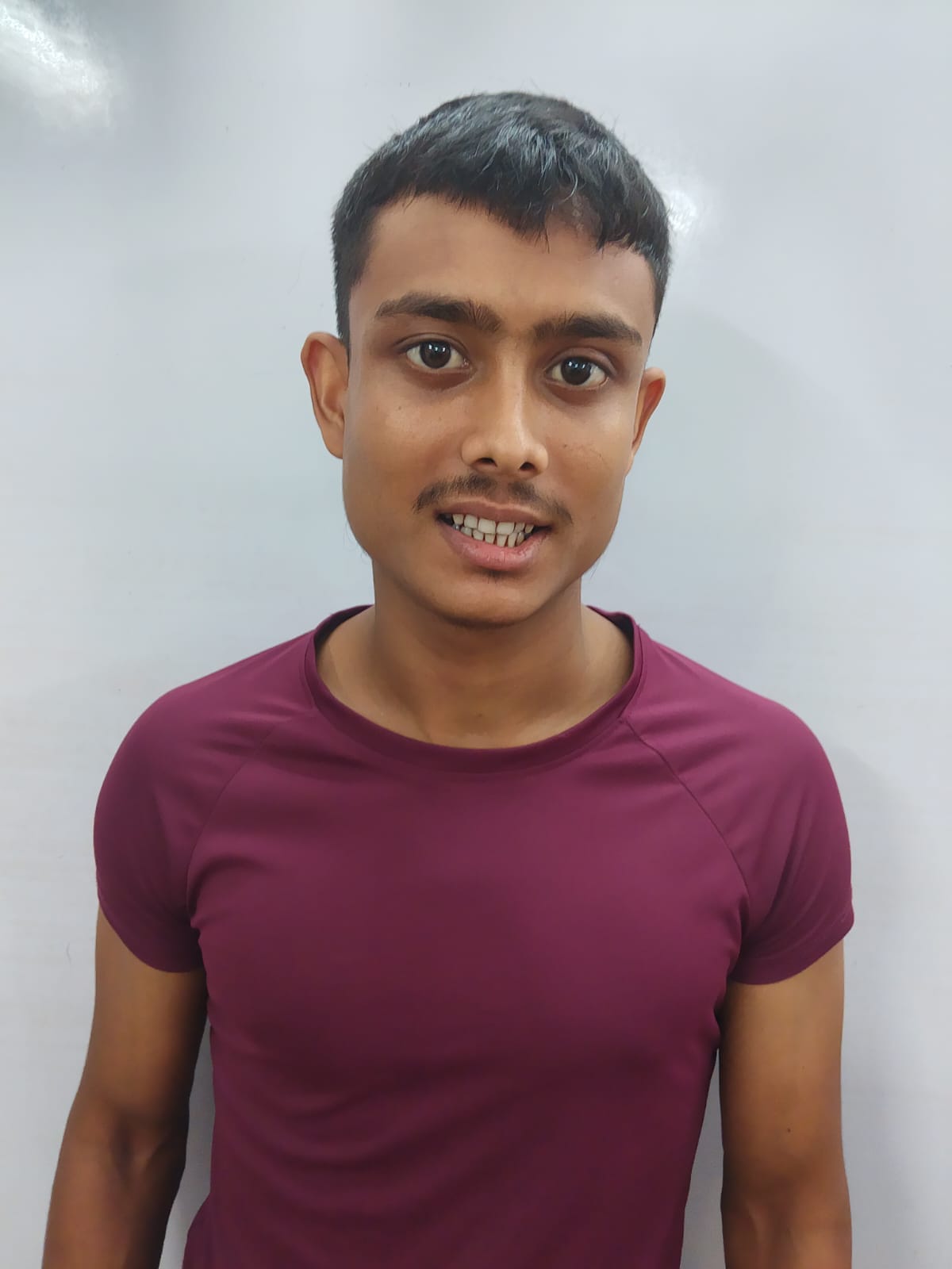  বাংলাদেশি মহিলা এবং তাকে আশ্রয় ও সহায়তা দেওয়ার অভিযোগে এক স্থানীয় যুবককে গ্রেপ্তার করেছে ধর্মনগর থানার পুলিশ।