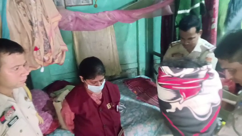   বৃদ্ধ মহিলার মৃতদেহ উদ্ধার  