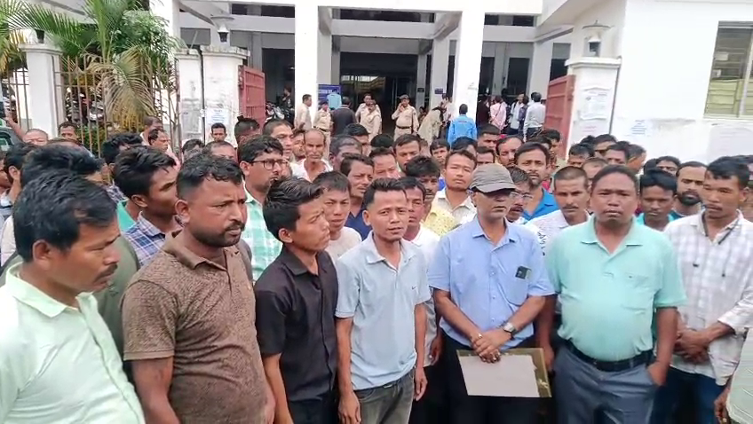 : পাঁচ দফা দাবি ভিত্তিতে শ্রম কমিশনারের নিকট বিএমএস-এর ডেপুটেশন :